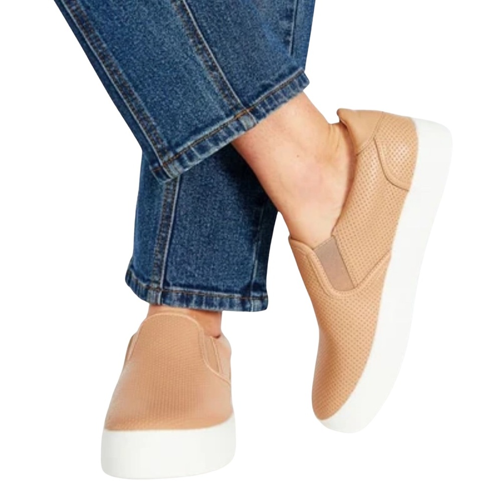 •Eloise• Perforated Nude Platform Sneaker - Picture 3 of 4